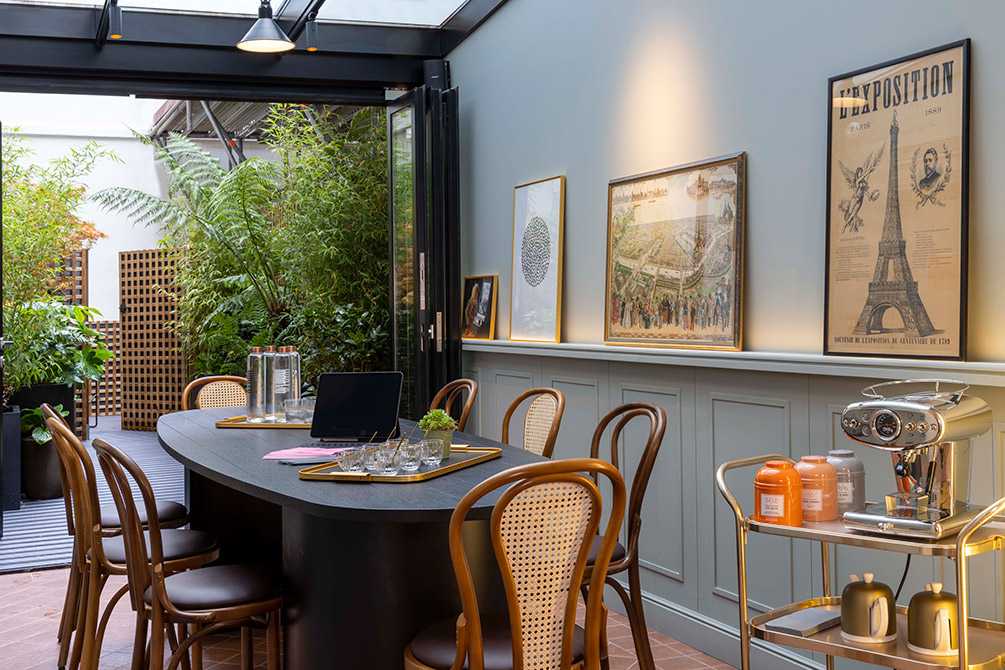 La Bavarderie, DADOU meeting room, hotel Paris 17