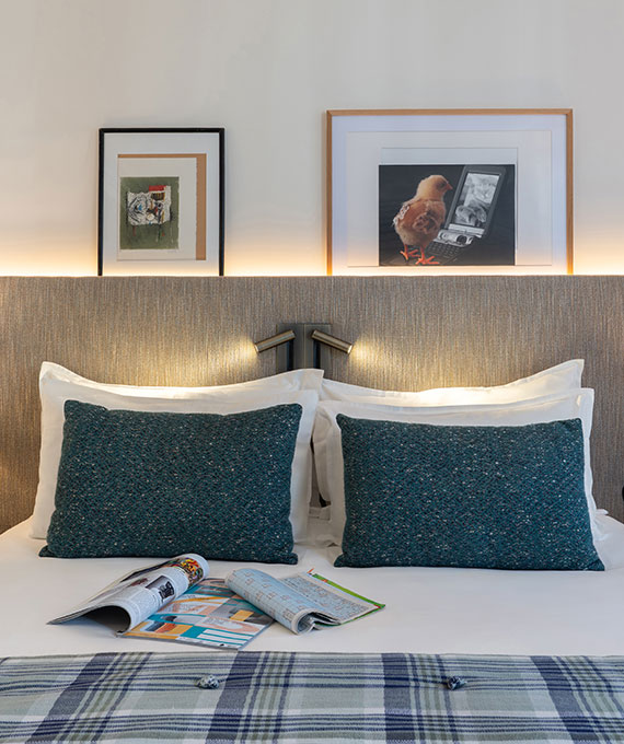 Room DADOU Hotel Paris 17